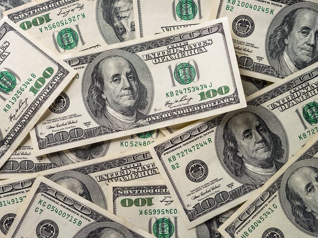 CDL Driving: Keeping Cash in the Truck