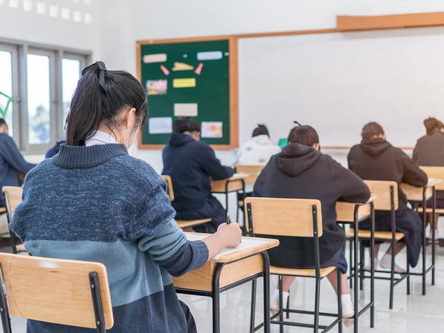  How to Score Well on the TOEFL® Exam
