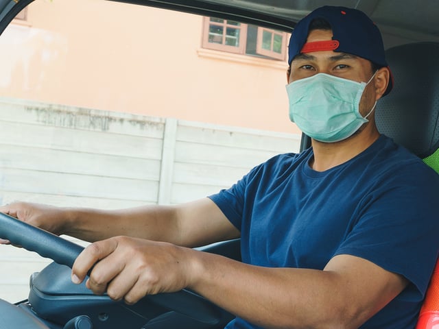 safe trucking practice.jpg