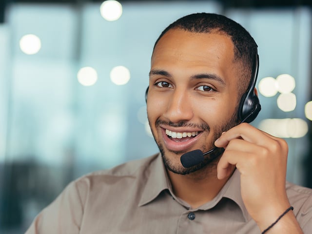 smiling tech support headset.jpg