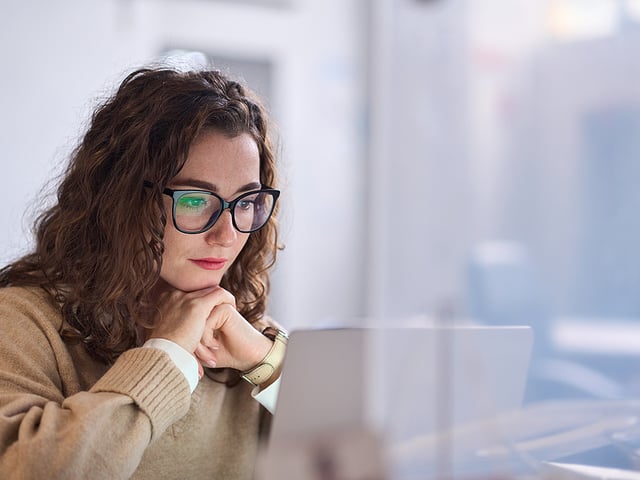 woman at computer.jpg